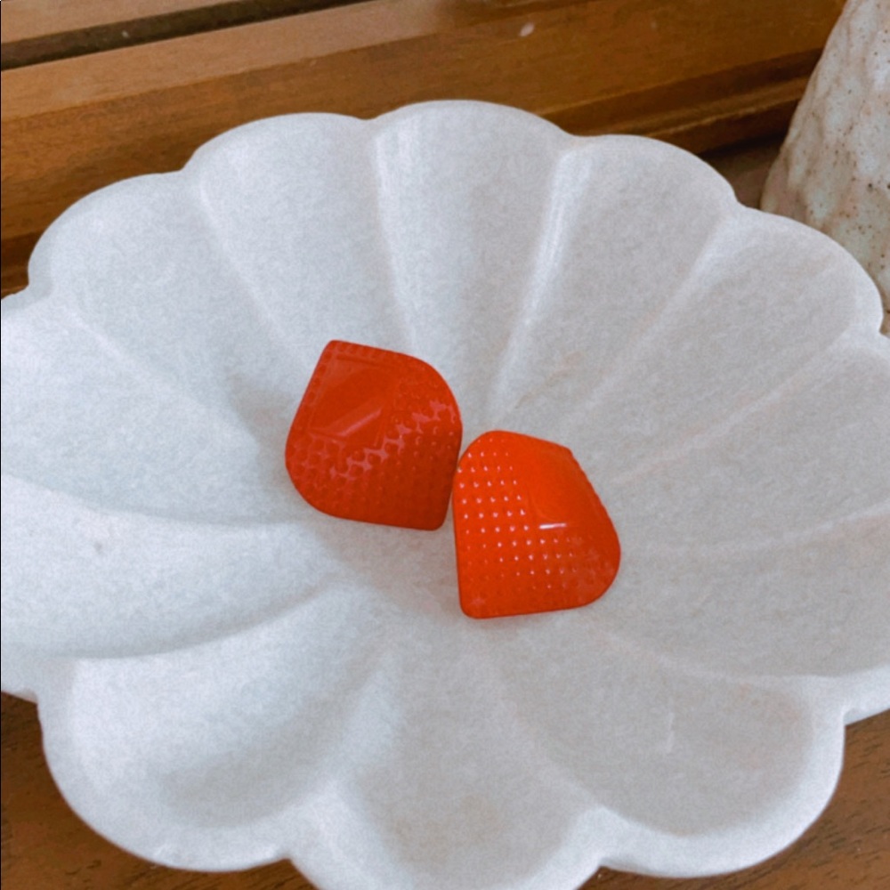 Vintage Retro Bright Red Earrings